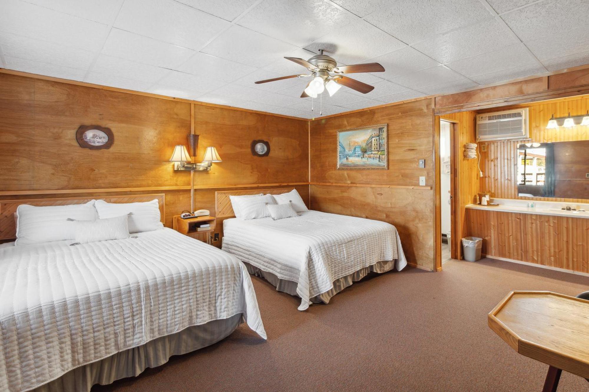 Vindel Motel Mackinaw City Extérieur photo