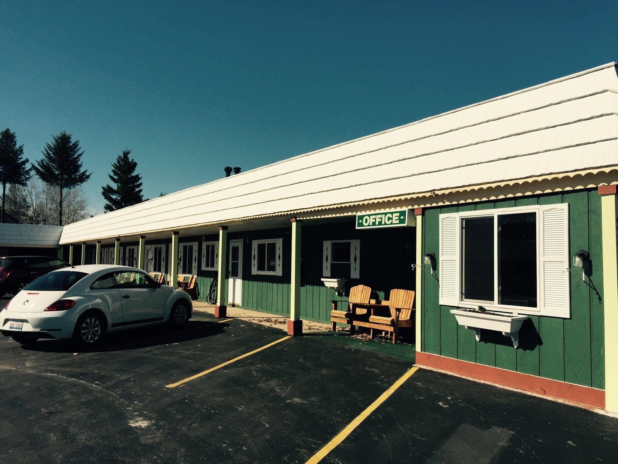 Vindel Motel Mackinaw City Extérieur photo