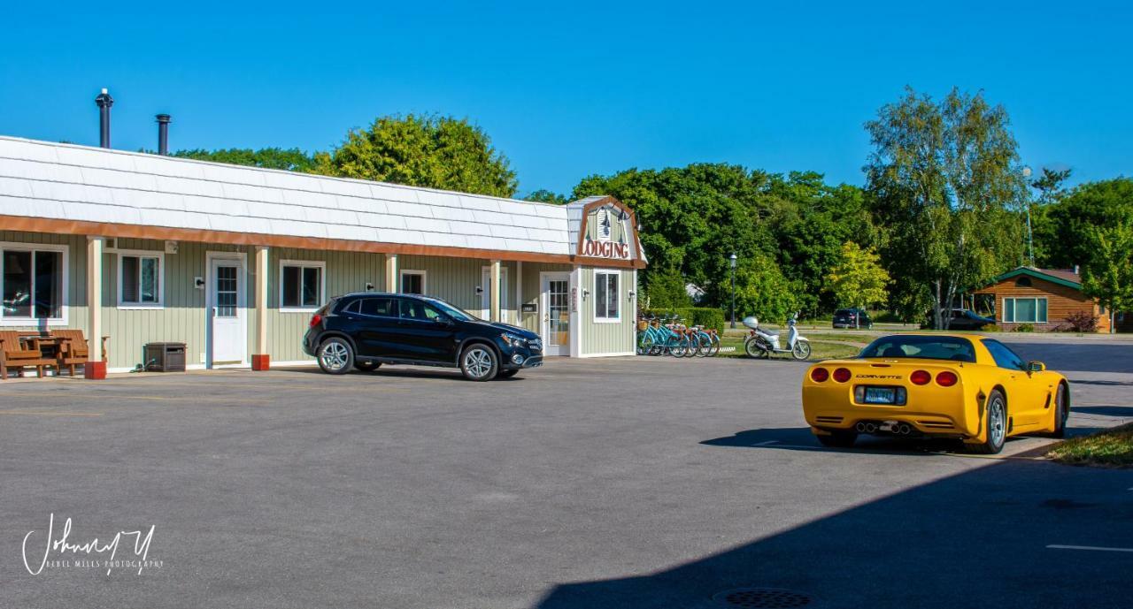 Vindel Motel Mackinaw City Extérieur photo