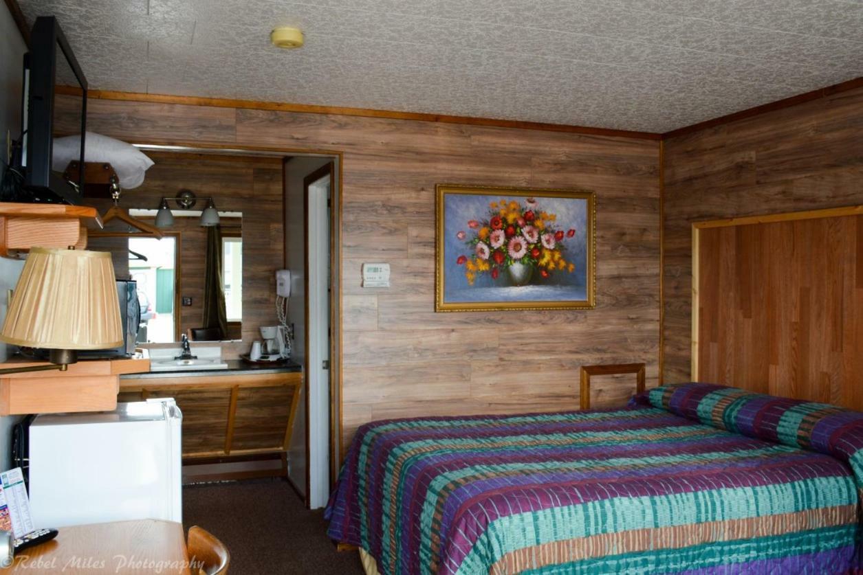 Vindel Motel Mackinaw City Extérieur photo